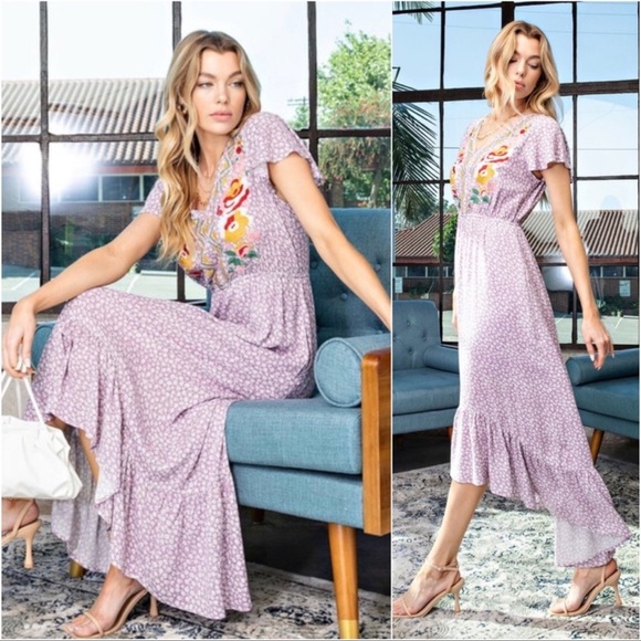 New Ditsy Floral Dusty Lilac Floral Embroidered Hi Low Spring Summer Dress - Picture 2 of 3